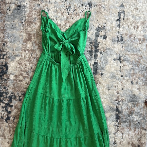 SHEIN Green Tiered Maxi Sundress - Picture 3 of 6